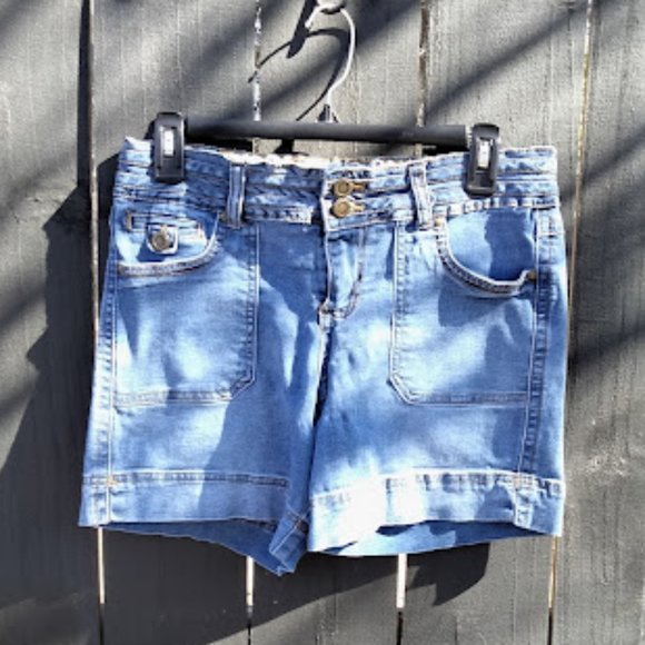one 5 one Pants - one 5 one jean shorts size 6